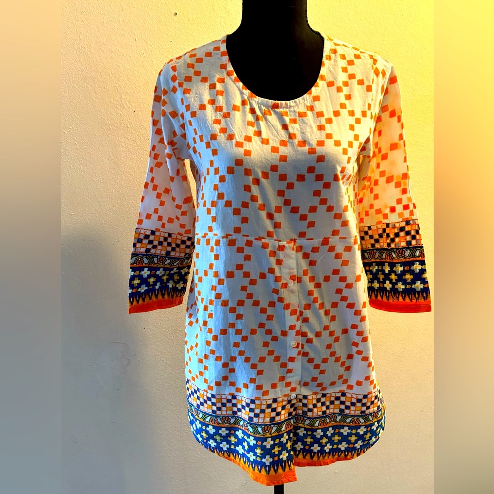 Akkriti orange blue & white tunic size small